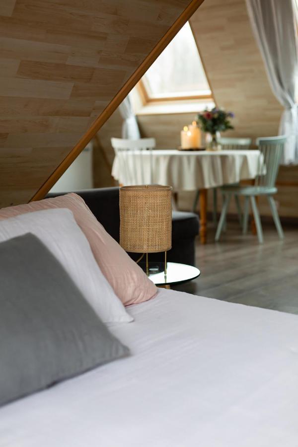 Les Lodges De Malbrough Aire-sur-la-Lys Zewnętrze zdjęcie